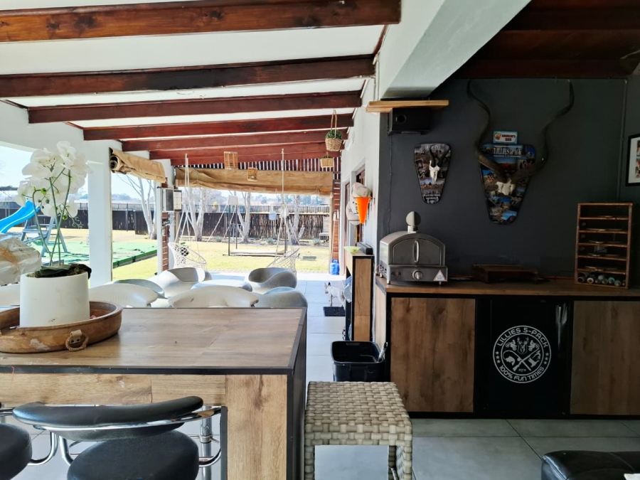 Commercial Property for Sale in Roodewal Free State